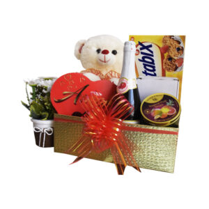 Luxury Gift Basket in Kumasi