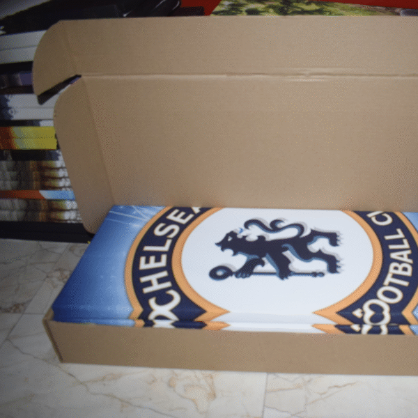 Chelsea wall art in HD canvas wooden frames - Image 5